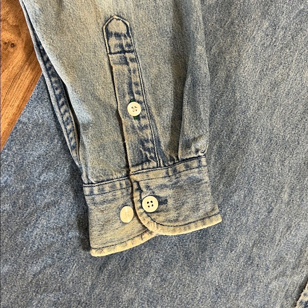 Vintage Tommy Hilfiger Classic Wash Blue Denim Shirt Button-Up Sz L - Picture 5 of 9